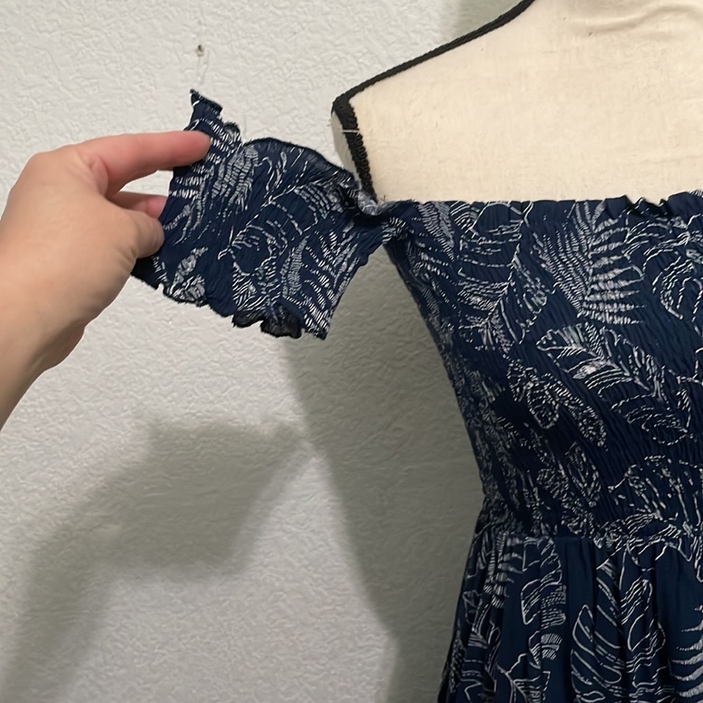 Off-The-Shoulder Maxi Dress - Picture 2 of 2